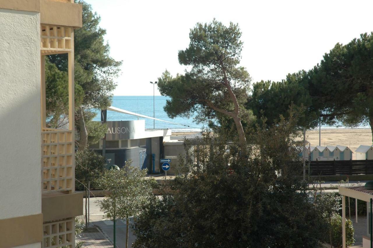 Lungomare Sabbiadoro Villa Lignano Sabbiadoro Dış mekan fotoğraf
